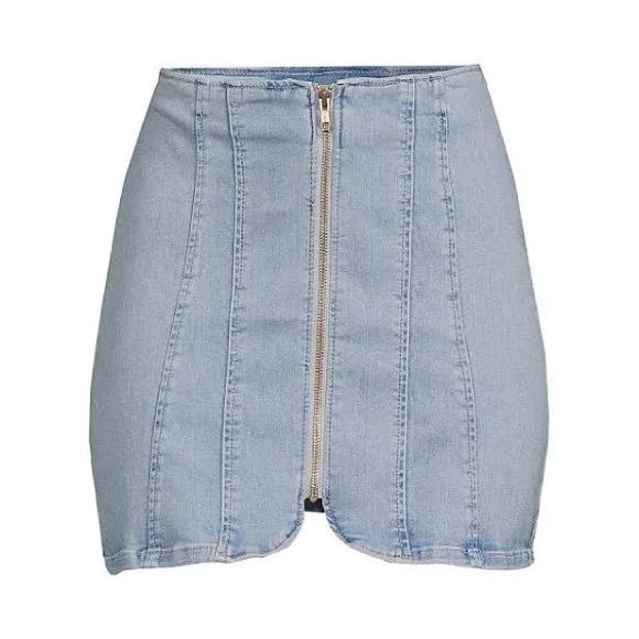 Free People Dresses & Skirts - NWT Free People Layla Denim Miniskirt in Starwash Size S